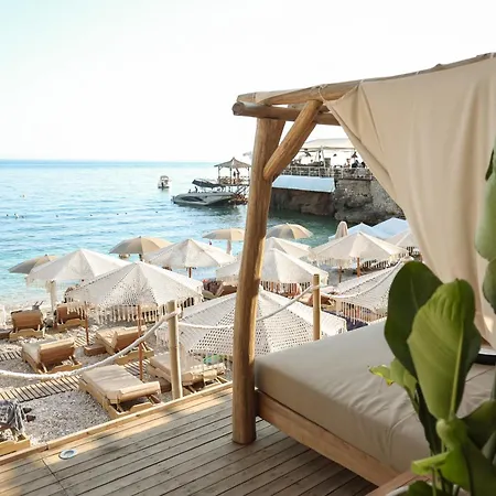 Platinium فندق ديرمي